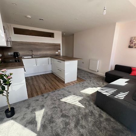 Flat 2 - Luxury Bolton City Centre Apartments Buitenkant foto