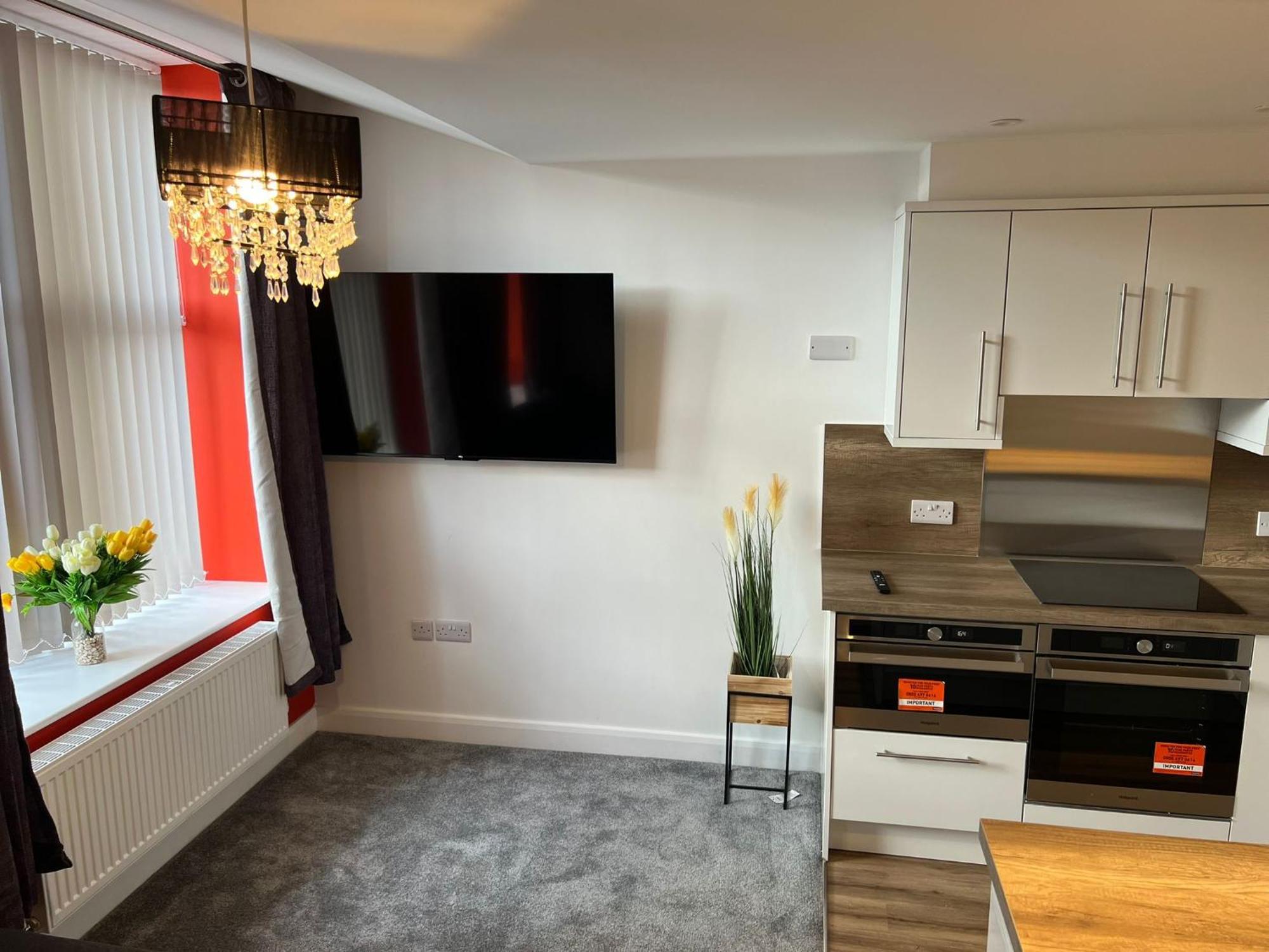 Flat 2 - Luxury Bolton City Centre Apartments Buitenkant foto